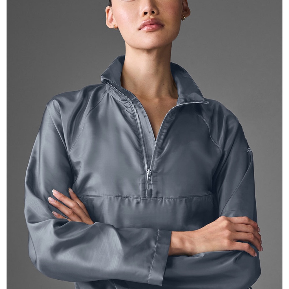 Lightweight Half-Zip Windbreaker Jacket in Slate Gray